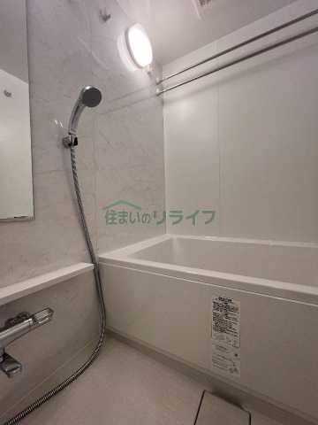 バス・シャワールーム　※参考写真　同タイプ（別部屋）の写真となります。
