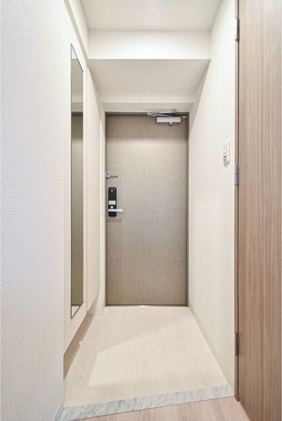玄関　名古屋で一番初期費用の安い賃貸専門の不動産会社です(^^)