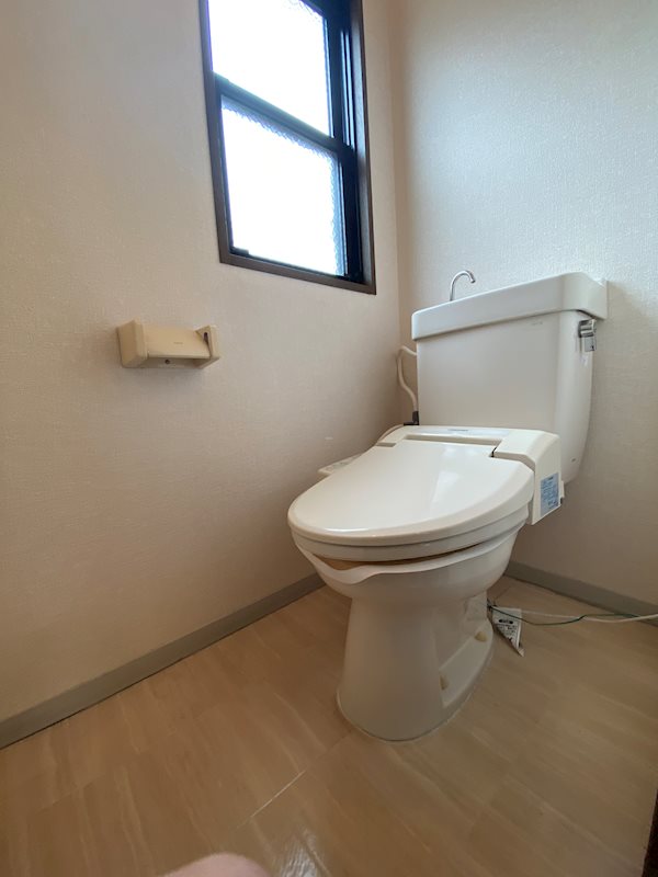 トイレ　※他のお部屋です、ご参考までに