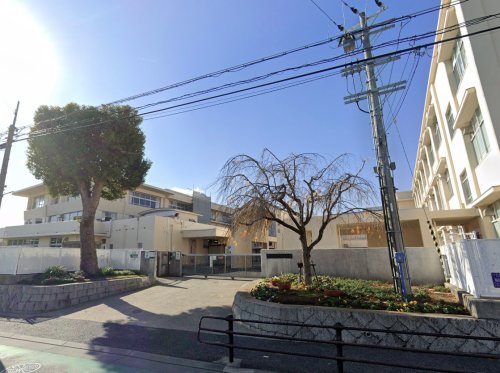 小学校　神戸市立魚崎小学校（小学校）まで504m