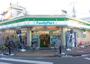 コンビニ　ファミリーマート富士見台駅前店（コンビニ）まで682m