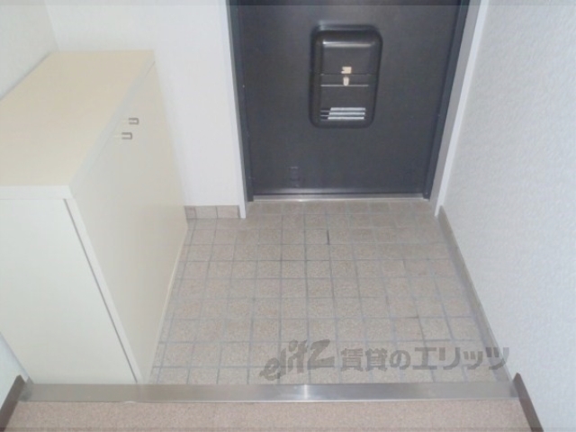 玄関　お部屋の出入り口です。