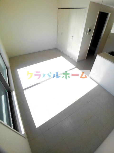 グラスロード新大阪の居間写真