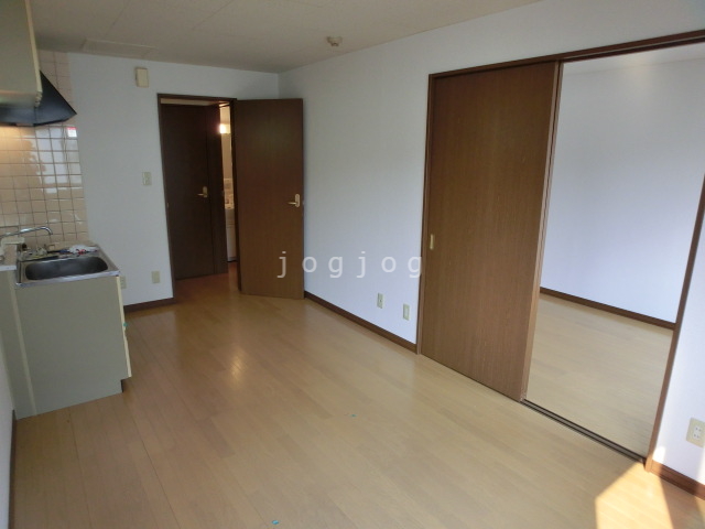 その他部屋・スペース　全居室フローリングタイプ
