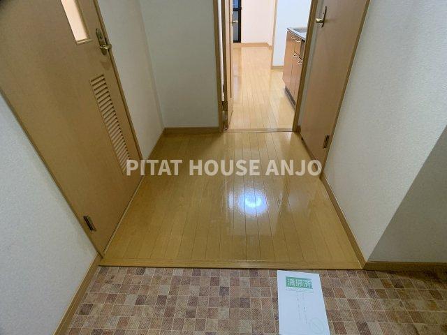 ミカワ安城ヒルズの玄関写真
