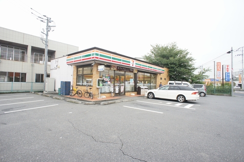 コンビニ　セブンイレブン結城駅前店（コンビニ）まで465m