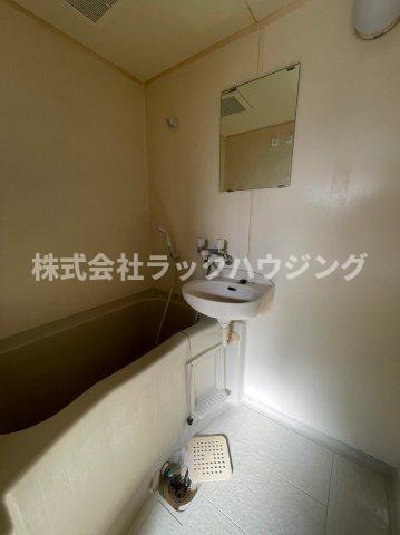 バス・シャワールーム　【お部屋探しはラックハウジングにお問合せ下さいませ】