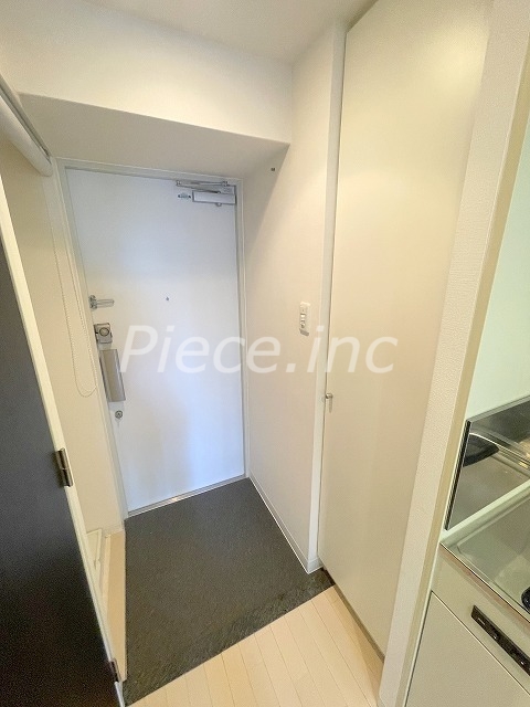 新大阪南グランドマンションの玄関写真