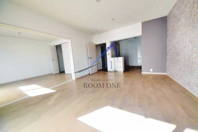 居室・リビング　洋室のお部屋です。