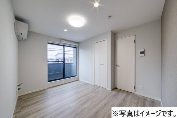 robot home 大塚の居間写真