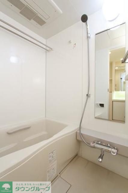 バス・シャワールーム　※写真は同タイプ住戸です。