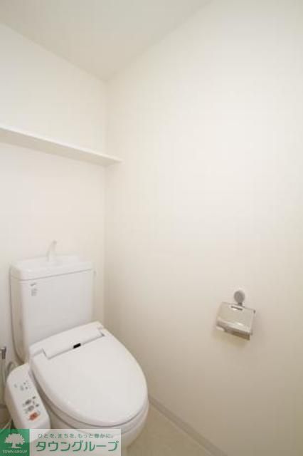 トイレ　※写真は同タイプ住戸です。