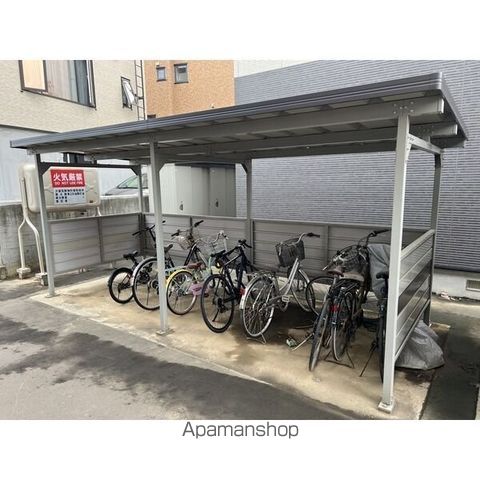 プライムタイムの外観写真
