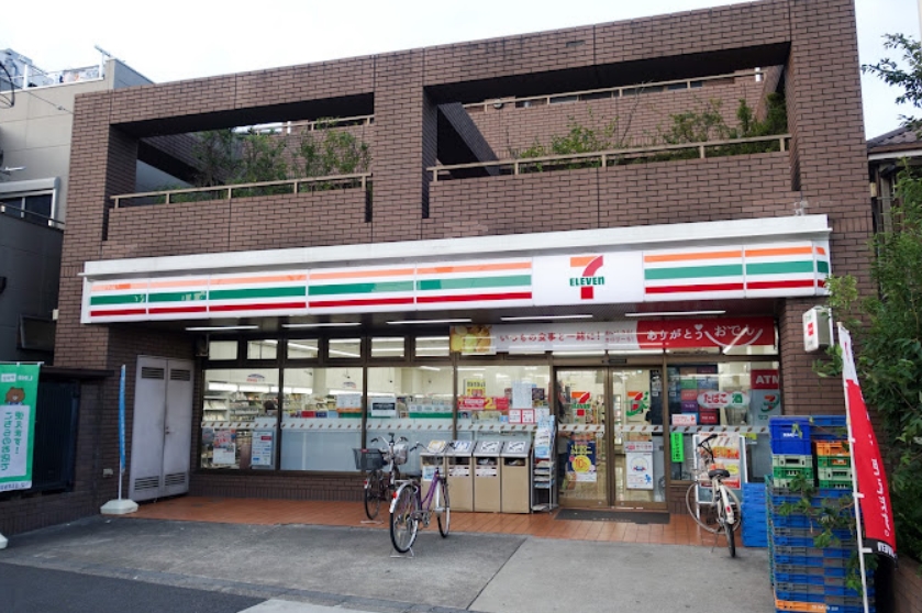 コンビニ　セブンイレブン熊の前店（コンビニ）まで176m
