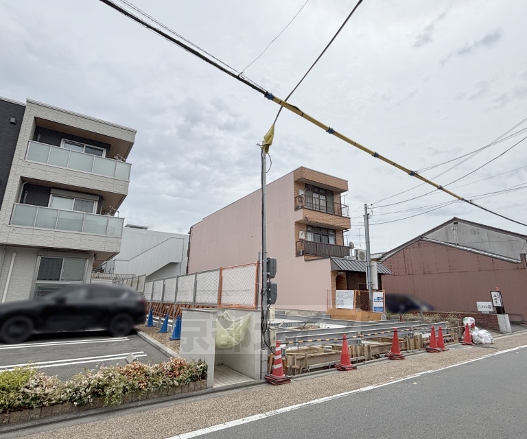 その他　建築中