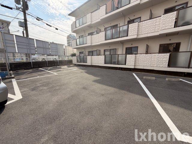 駐車場　駐車場です