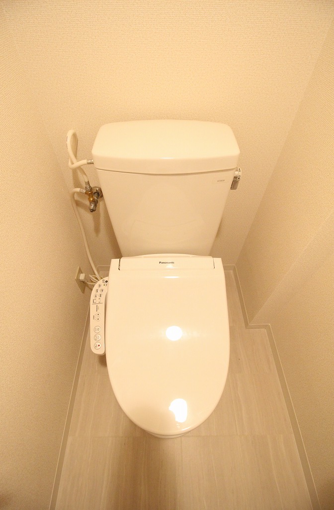 トイレ　別のお部屋の写真です
