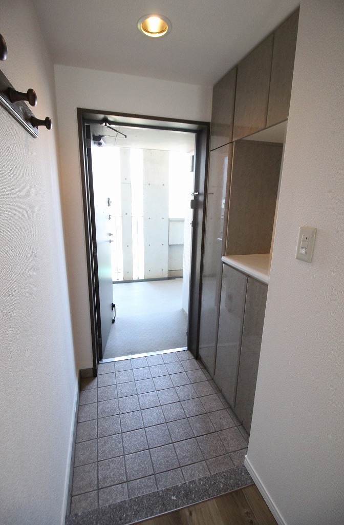 玄関　別のお部屋の写真です