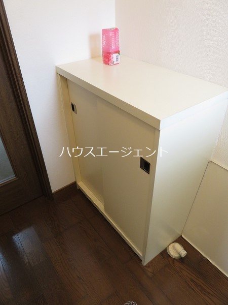 エントランス　シューズボックスです。