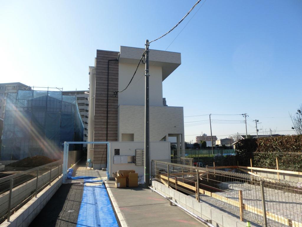 埼玉新都市交通伊奈線 鉄道博物館駅 徒歩11分 2階建 築8年の外観写真