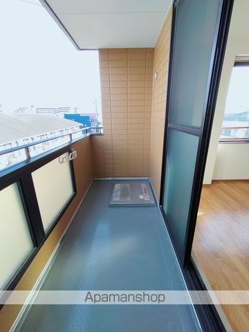 地下鉄谷町線 八尾南駅 徒歩22分 3階建 築28年の内装写真