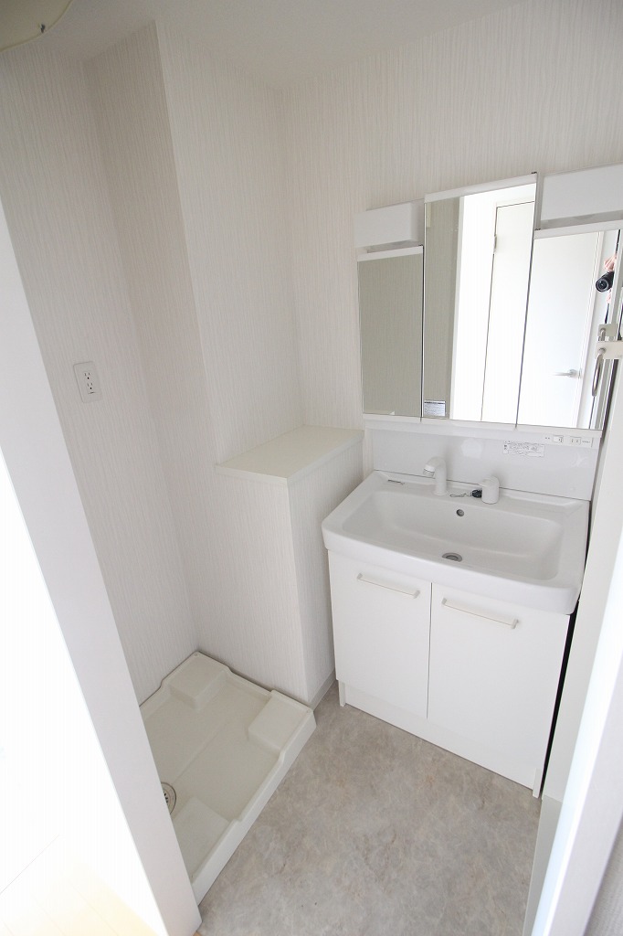 洗面設備　別の部屋の写真です