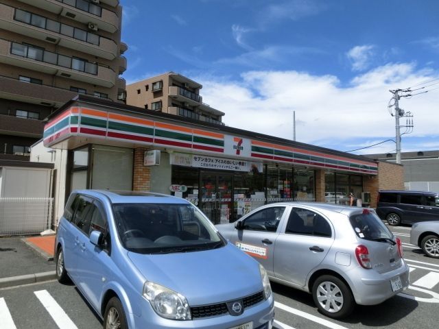 コンビニ　セブンイレブン船橋北本町2丁目店（コンビニ）まで654m