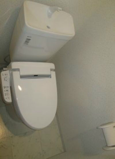 トイレ　別号室参考写真