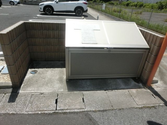 その他　専用ごみ置き場