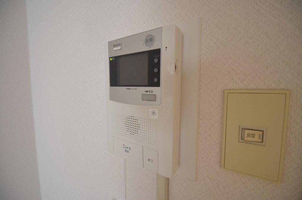セキュリティ　カメラ付インターホン