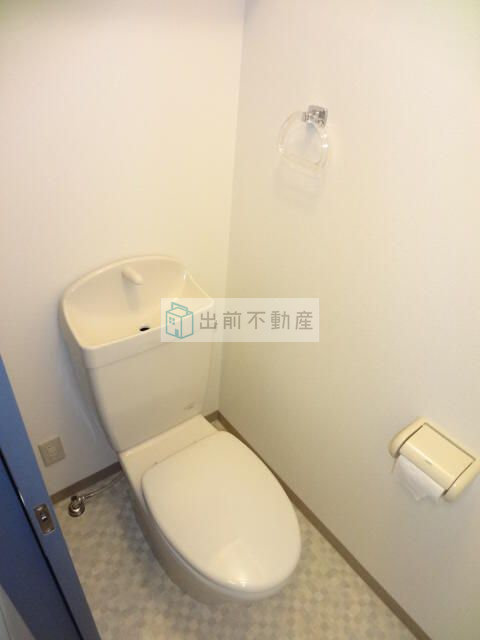 ＪＲ京浜東北線 王子駅 徒歩3分 3階建 築19年のトイレ写真
