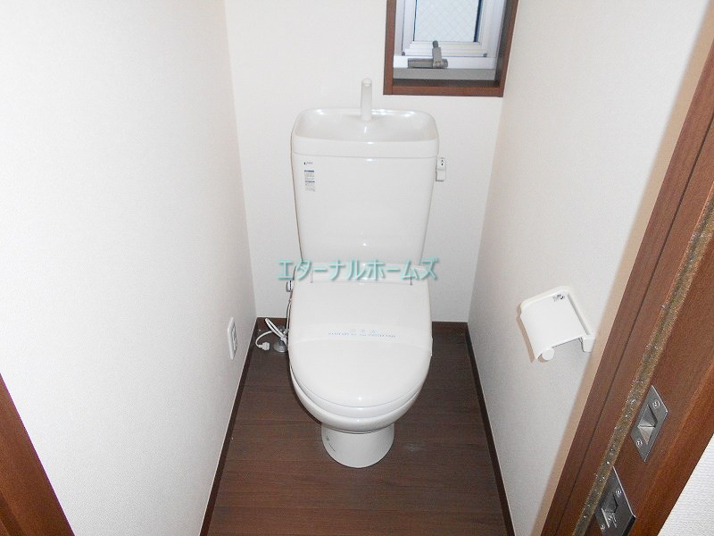 東京メトロ南北線 東大前駅 徒歩3分 2階建 築17年のトイレ写真