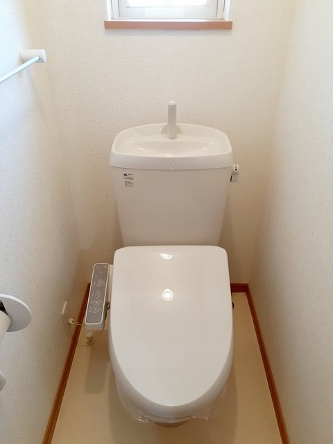 メゾンオルタンシアのトイレ写真