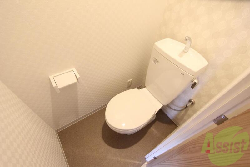 トイレ　同タイプの参考写真・イメージ写真です。