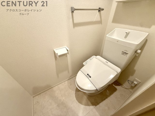 トイレ　温水洗浄便座付きでおすすめ！