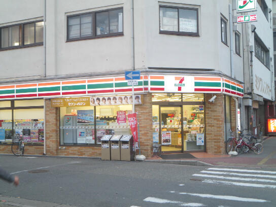 コンビニ　セブンイレブン 大阪大国1丁目店（コンビニ）まで422m