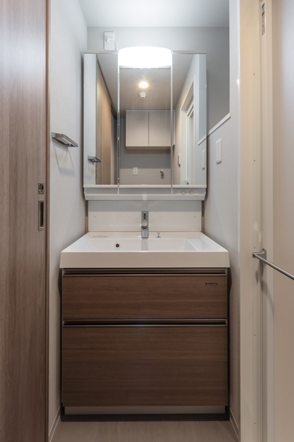 洗面設備　※写真は同タイプ住戸です。