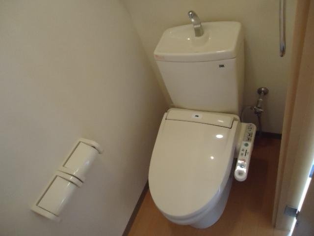 トイレ　図面と現状に相違がある場合には現状を優先