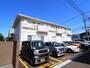 建物外観　駐車場