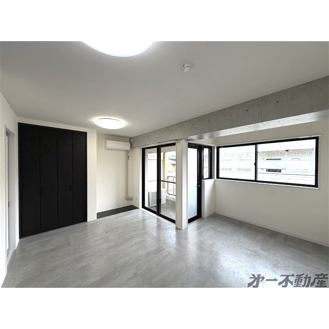 建物外観　洋室