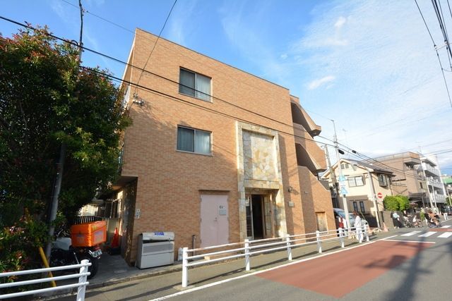 モナークムサシノの外観写真