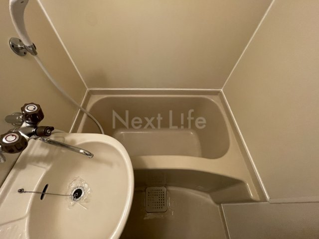 レオニダス鶴間の風呂写真