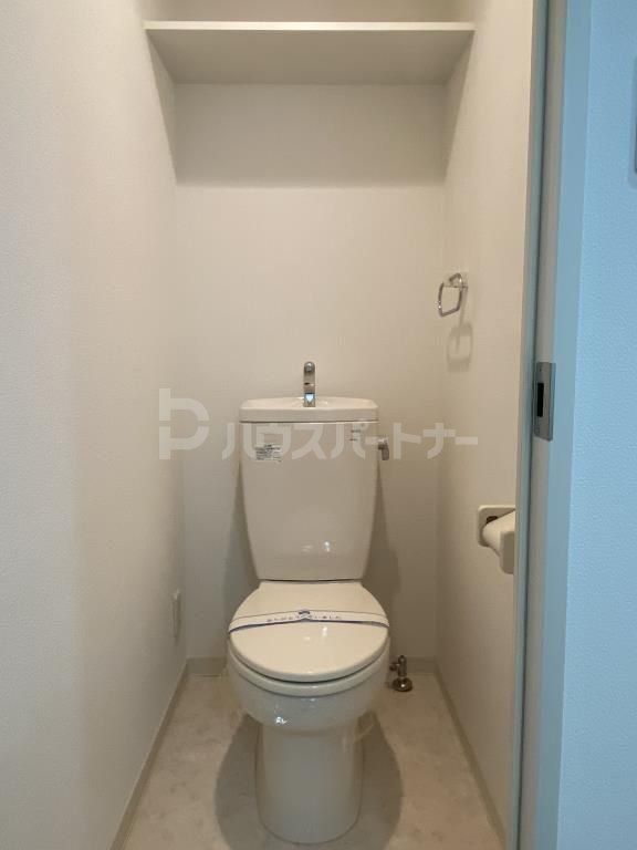 都営大江戸線 門前仲町駅 徒歩4分 10階建 築19年のトイレ写真