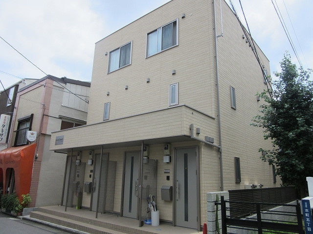 サン・ラック本町 J