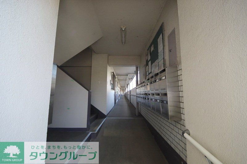 松栄大宮マンションの外観写真