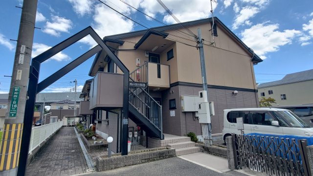 グレースハイムB棟の外観写真