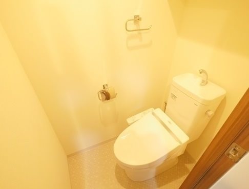 プレール・ドゥーク月島IIのトイレ写真