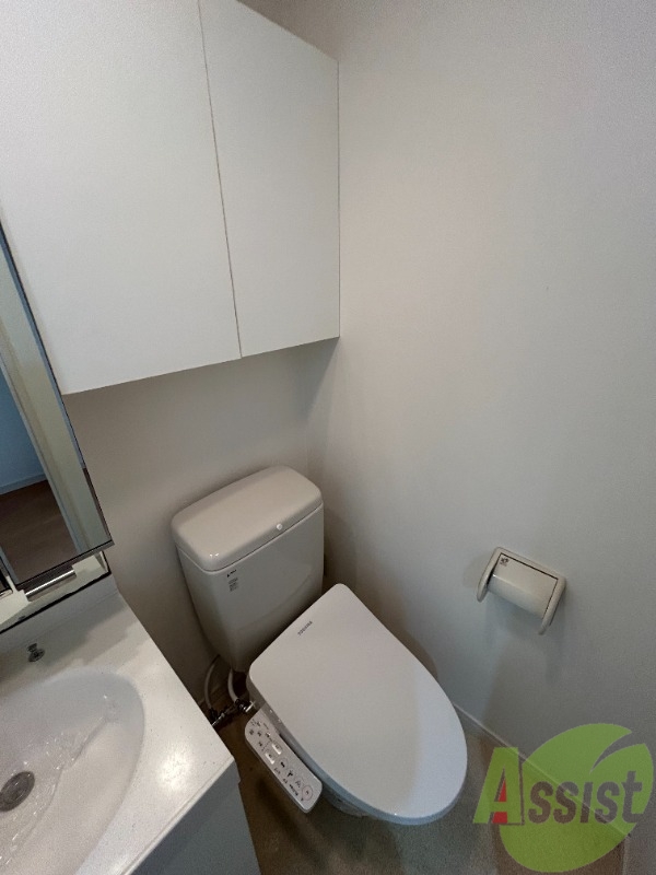 トイレ　トイレは清潔感があり安心して使用できそうです。