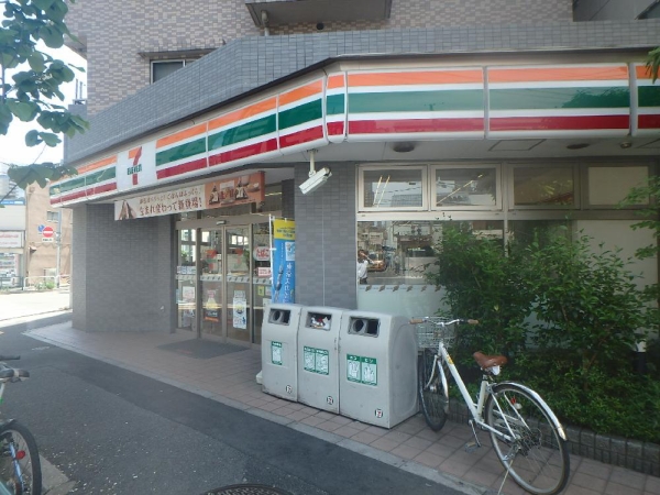 コンビニ　セブンイレブン江東南砂1丁目店（コンビニ）まで392m