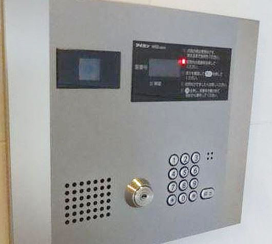 セキュリティ　★安心のオートロック完備★